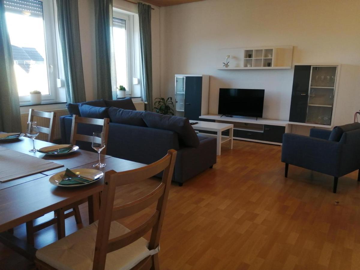Weingut-ferienwohnung Heinz Dostert *